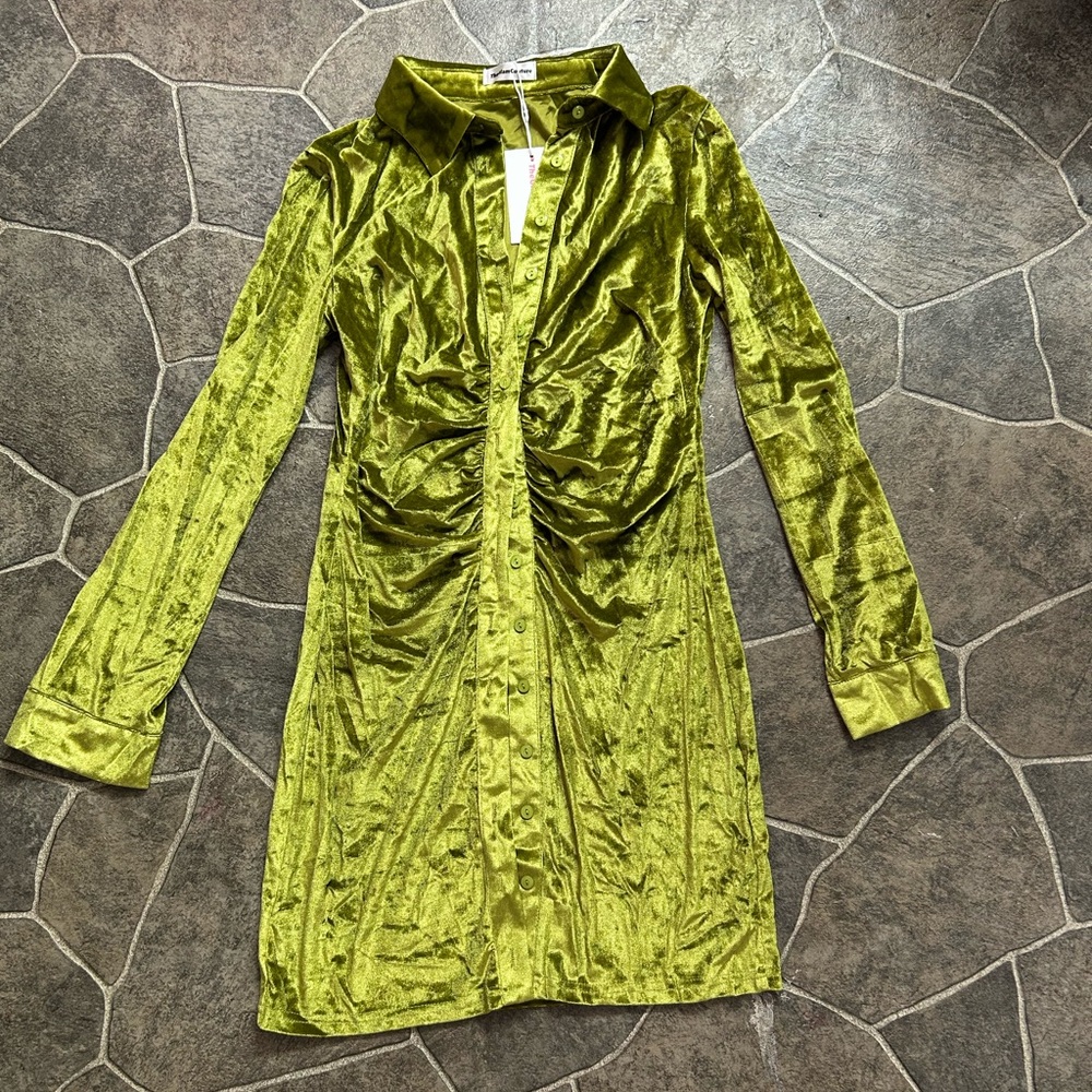 Elegant Green Velvet Dress